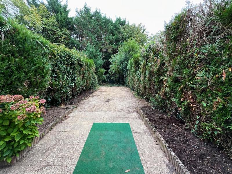 Maison - 95 m² - 5 pièces