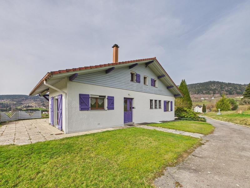 Maison - 146 m² - 9 pièces