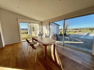 Maison - 257 m² - 8 pièces