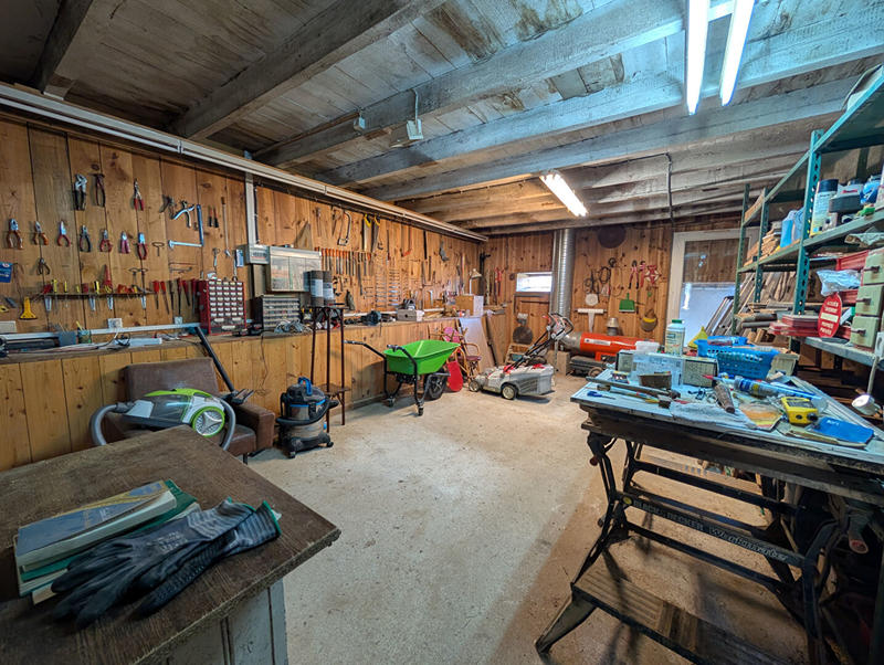 Maison - 260 m² - 7 pièces