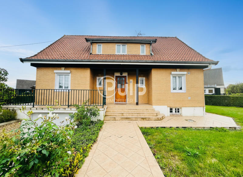 Maison - 122 m² - 8 pièces