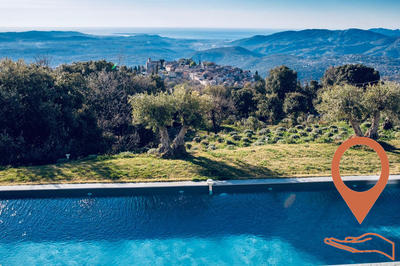 Viager - Villa - 620 m² - 9 pièces