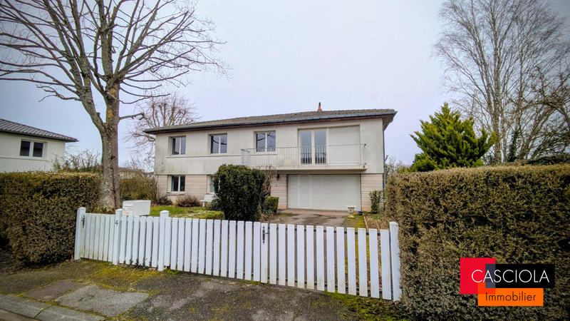 Maison - 145 m² - 5 pièces