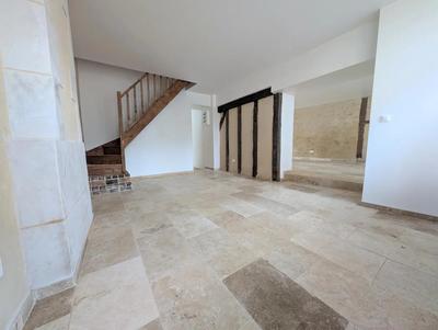 Maison - 160 m² - 9 pièces