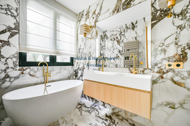 Appartement - 150 m² - 3 pièces