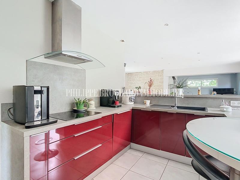 Maison - 139 m² - 7 pièces