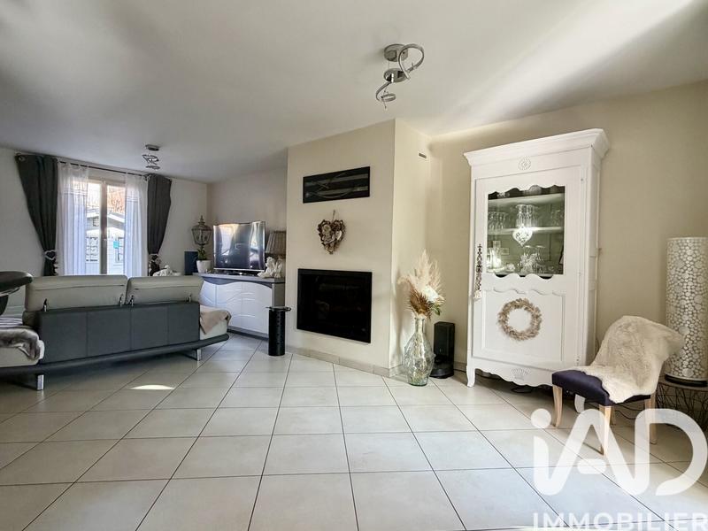 Maison - 120 m² - 6 pièces