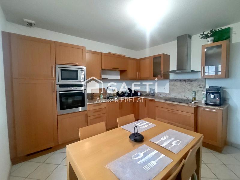 Maison - 120 m² - 5 pièces