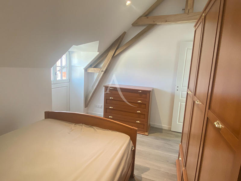 Maison - 93 m² - 4 pièces