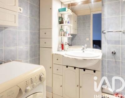 Studio - 25 m² - 1 pièce