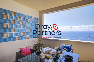 Appartement - 102 m² - 2 pièces