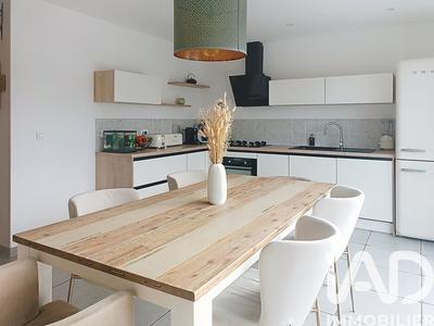 Maison - 103 m² - 4 pièces