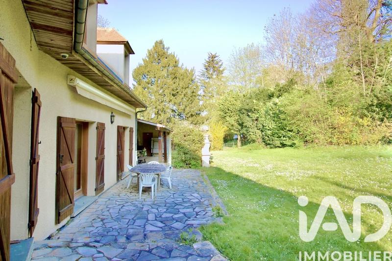 Maison - 290 m² - 7 pièces