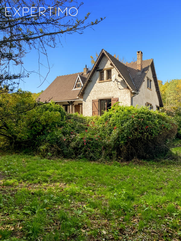 Maison - 145 m² - 6 pièces