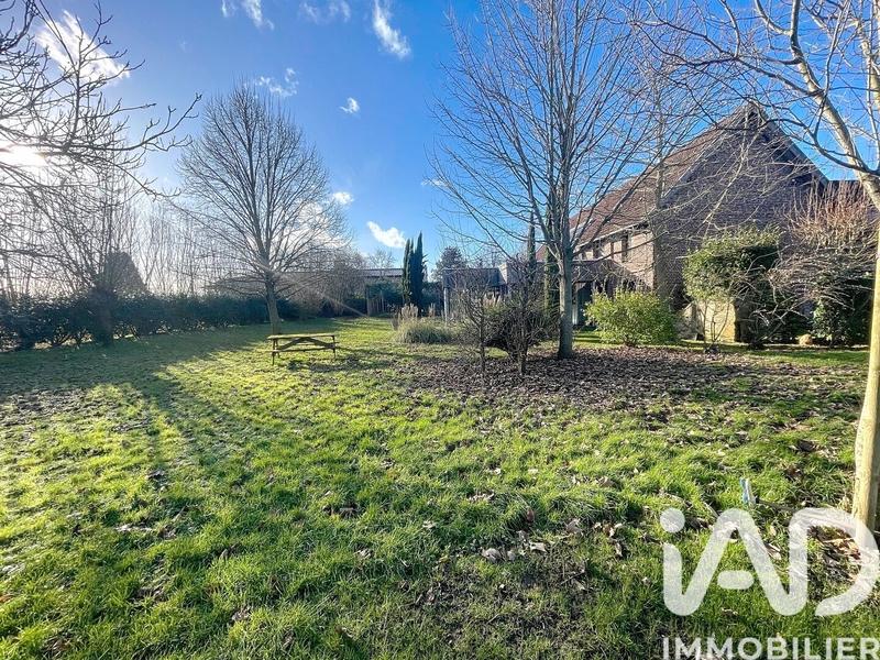 Maison - 314 m² - 7 pièces