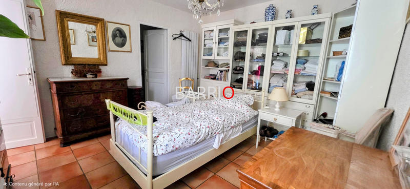 Villa - 225 m² - 12 pièces