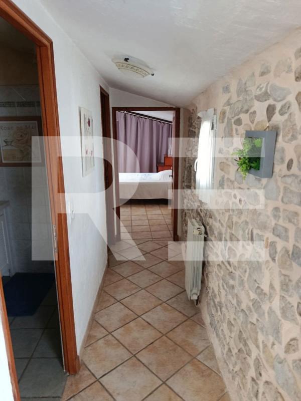 Maison de village - 80 m² - 3 pièces