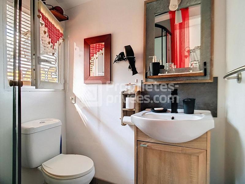 Maison - 197 m² - 10 pièces