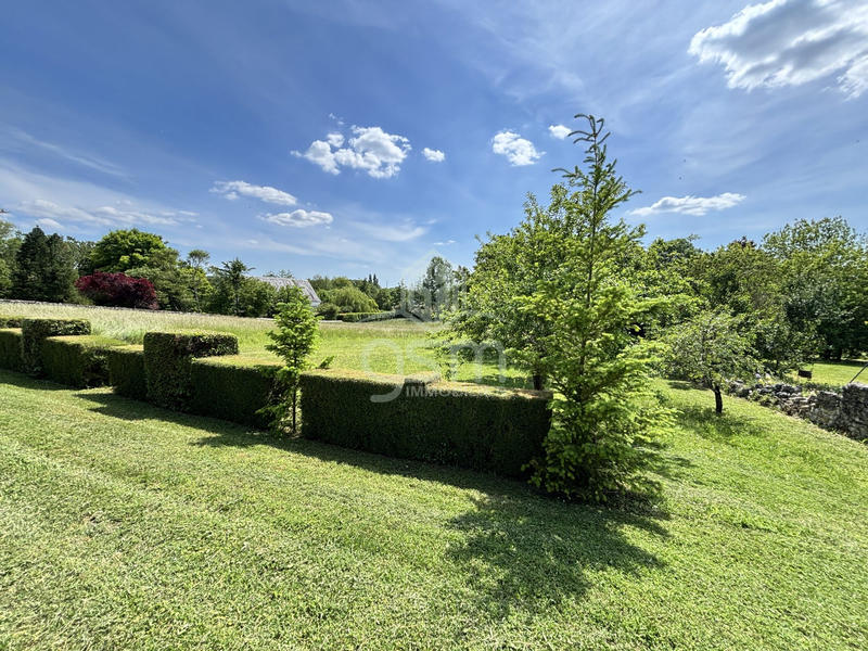 Maison traditionnelle - 156 m² - 6 pièces