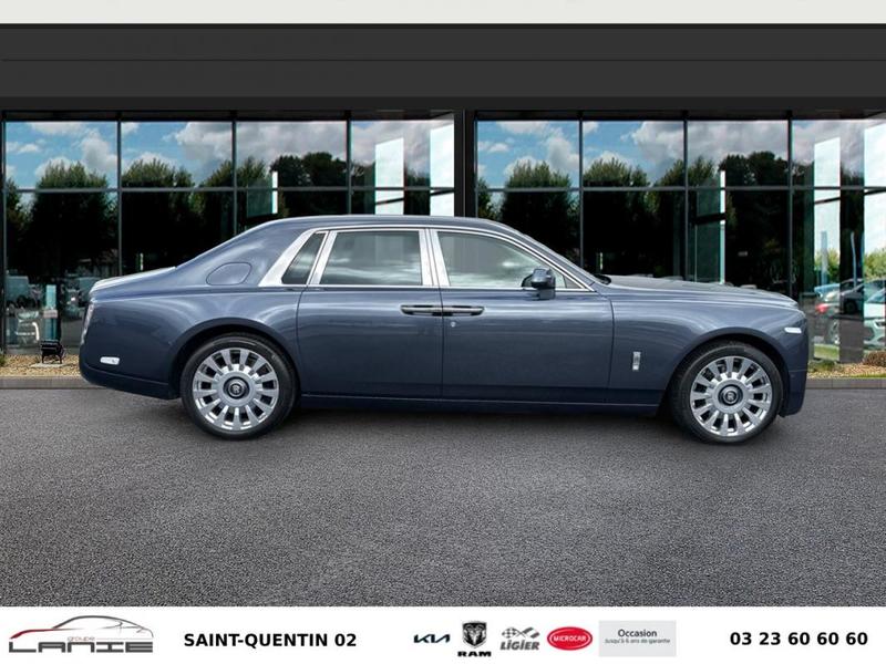 Rolls-Royce Phantom 8