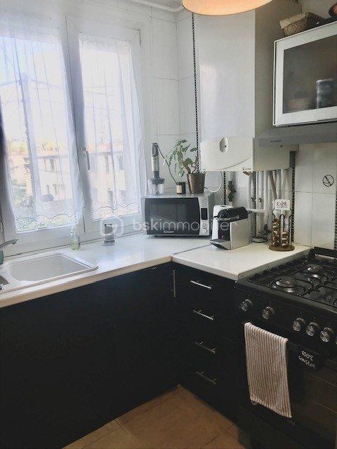 Appartement - 64 m² - 4 pièces