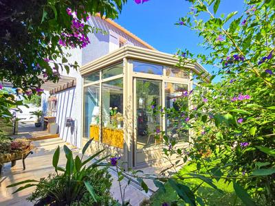 Maison - 101 m² - 4 pièces