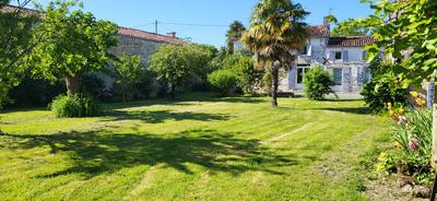 Maison ancienne - 185 m² - 6 pièces