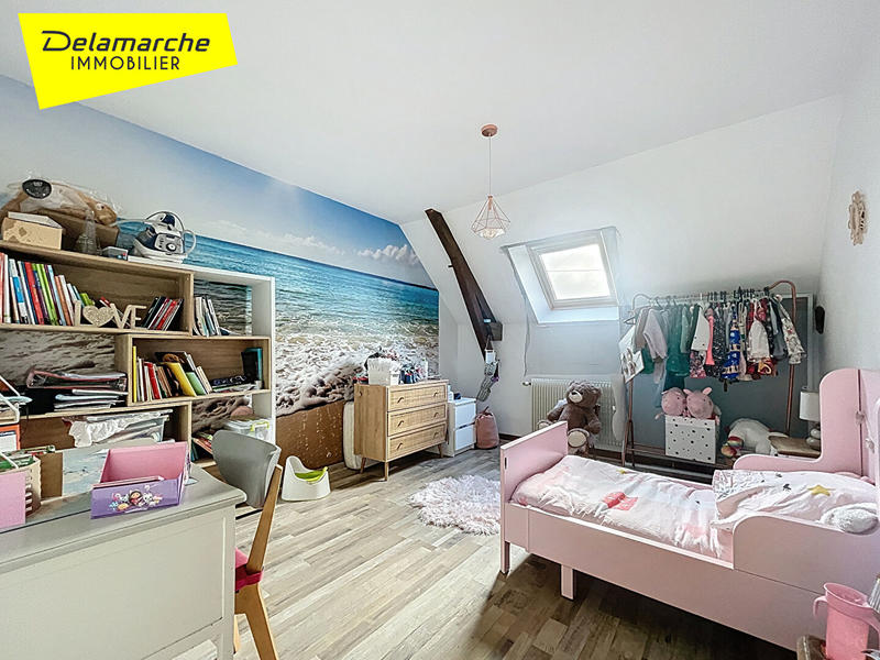 Maison - 137 m² - 6 pièces