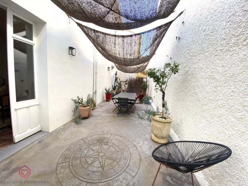 Maison de maîtres - 277 m² - 8 pièces