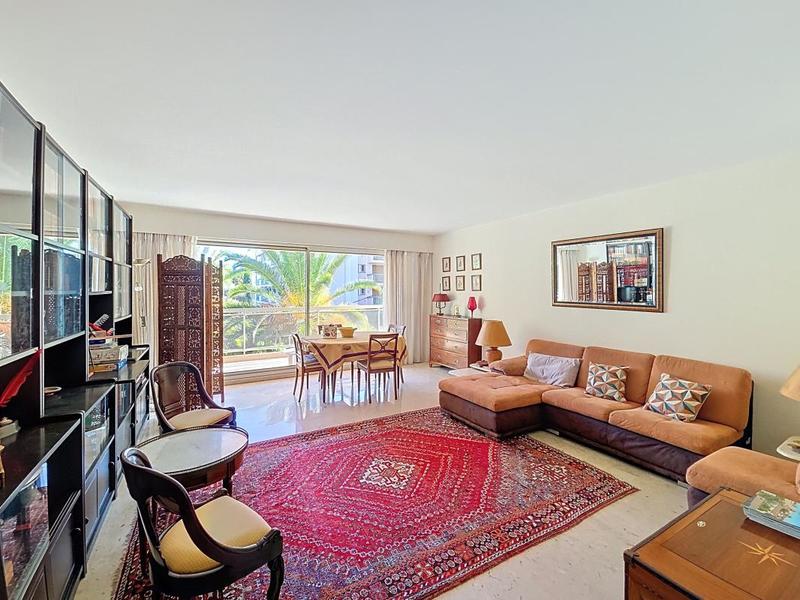 Appartement - 85 m² - 3 pièces