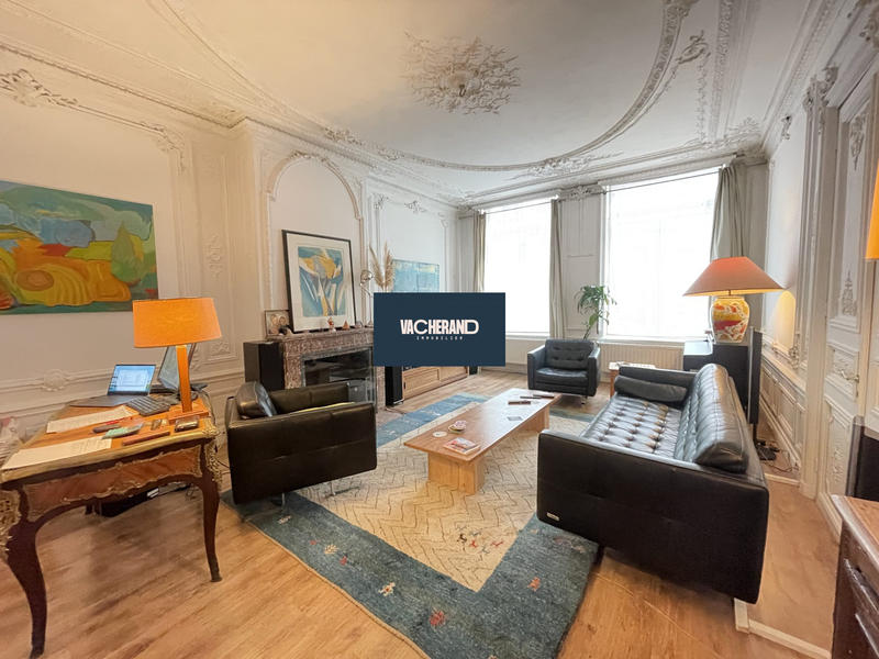 Appartement - 147 m² - 5 pièces