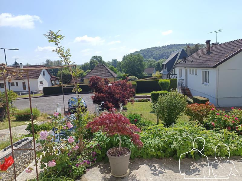 Maison traditionnelle - 156 m² - 5 pièces