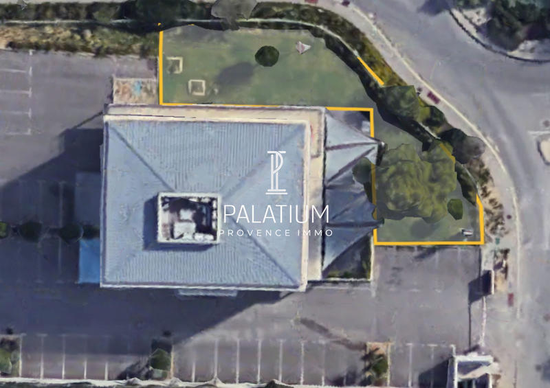 Local commercial - 225 m²