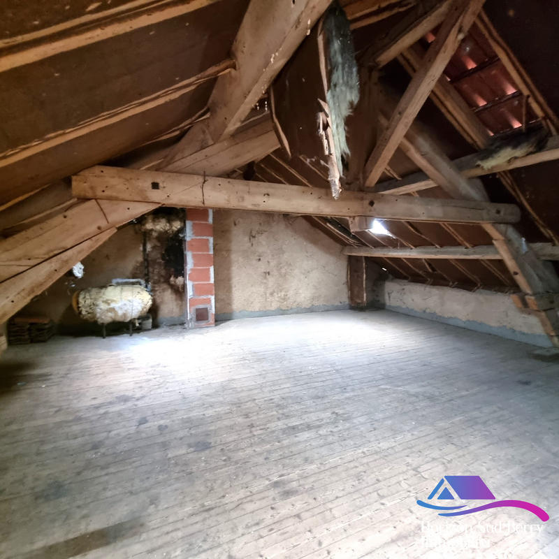 Maison - 80 m² - 4 pièces