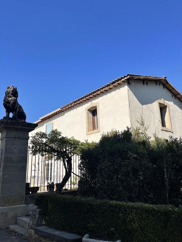 Bastide - 379 m² - 9 pièces