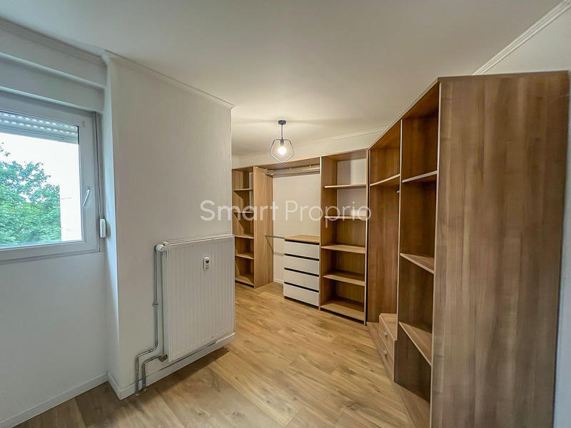 Appartement - 80 m² - 3 pièces