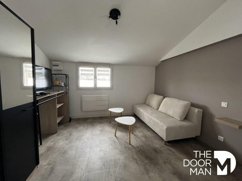 Studio - 26 m² - 1 pièce
