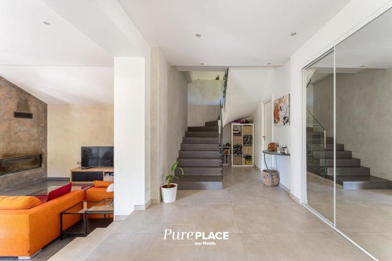 Maison - 150 m² - 5 pièces