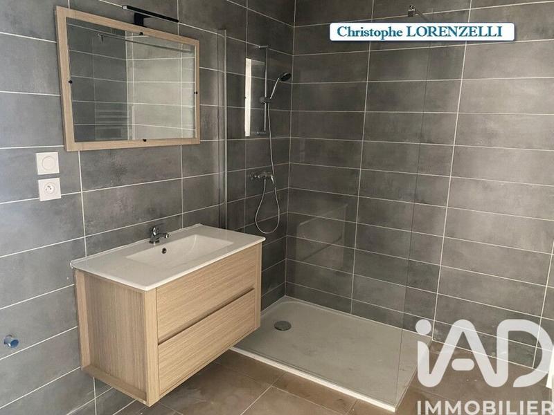 Appartement - 89 m² - 4 pièces