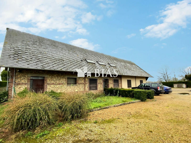 Local d'activités - 300 m²