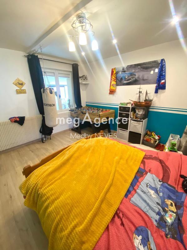 Maison - 135 m² - 6 pièces