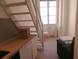 Appartement ancien - 23 m² - 1 pièce