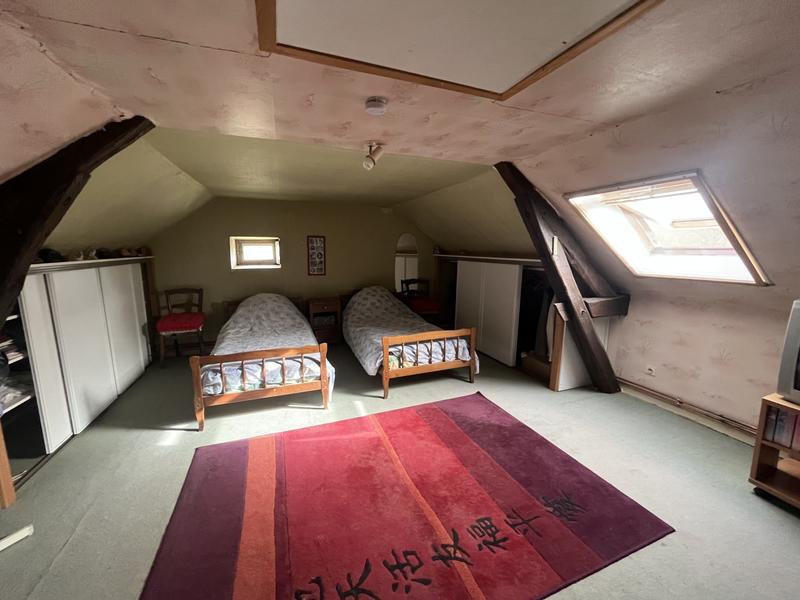 Maison - 110 m² - 4 pièces