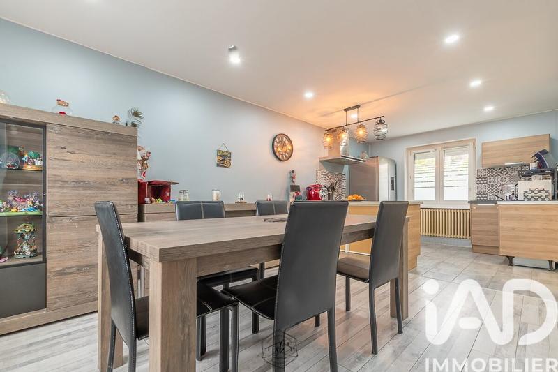 Maison - 80 m² - 5 pièces