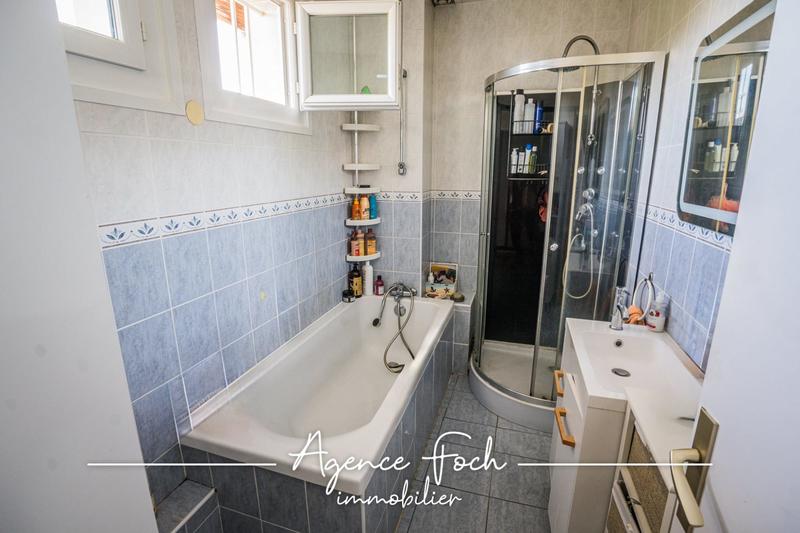 Maison - 138 m² - 6 pièces