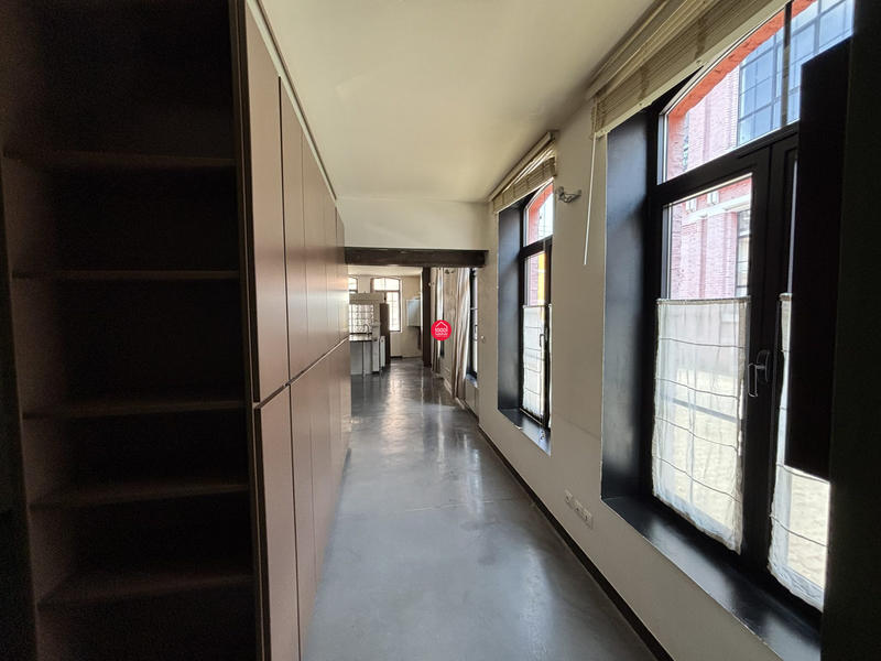 Loft - 66 m² - 3 pièces