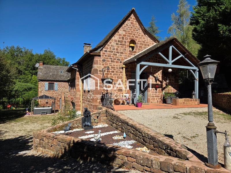 Maison - 220 m² - 4 pièces