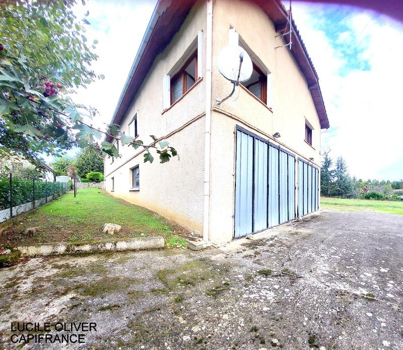 Maison - 153 m² - 8 pièces