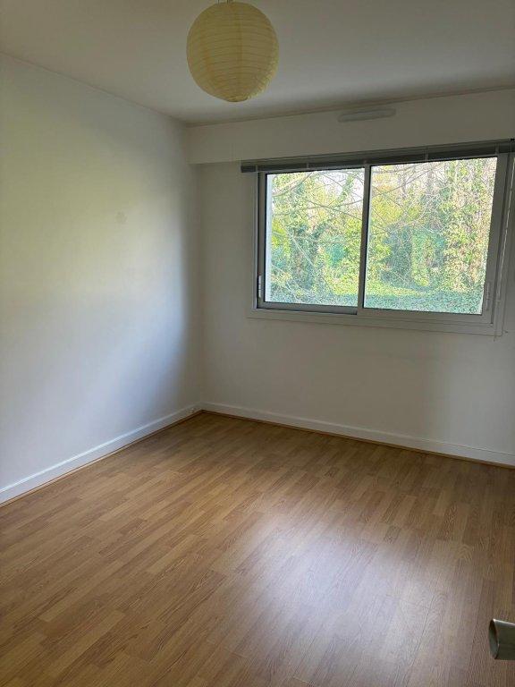 Appartement - 101 m² - 5 pièces