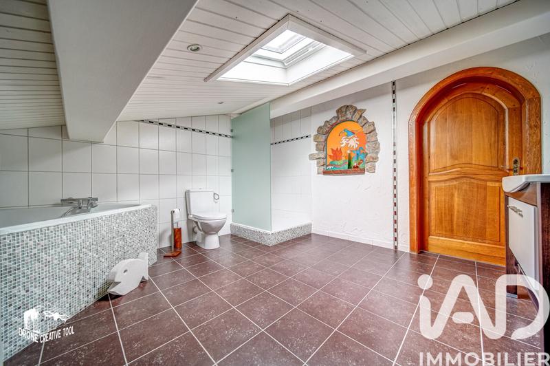 Maison - 269 m² - 10 pièces